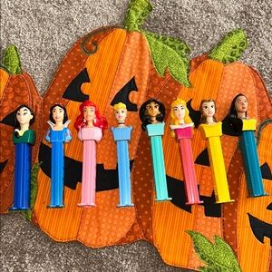 PEZ  Princess Pez Dispensers Set (8)